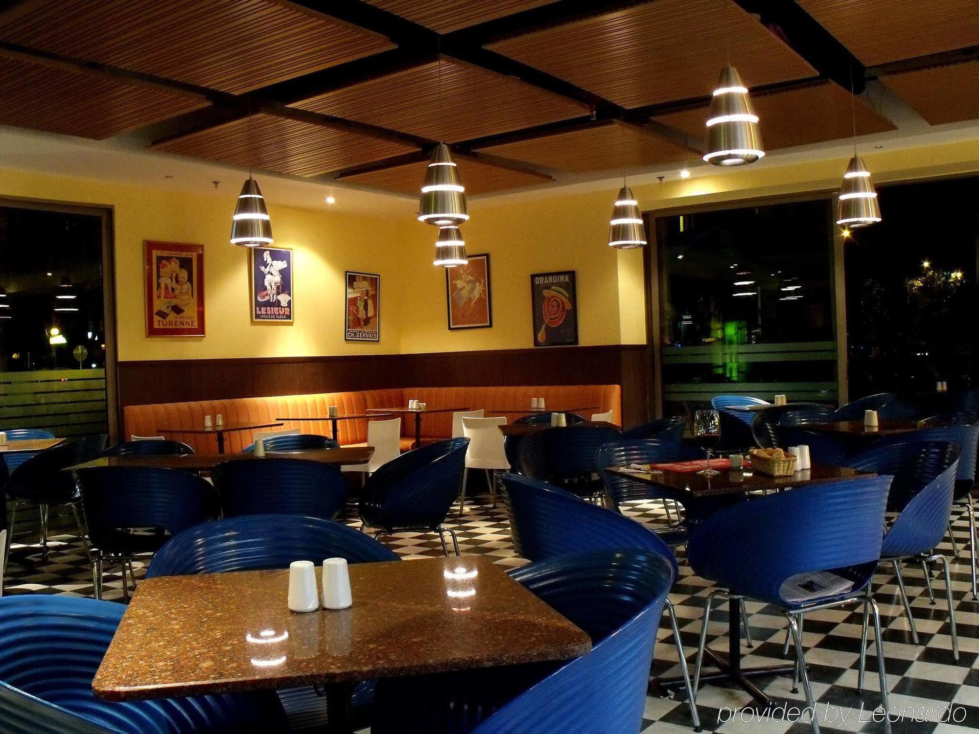 Holiday Inn Express Bogota - Parque La 93 By Ihg Restauracja zdjęcie
